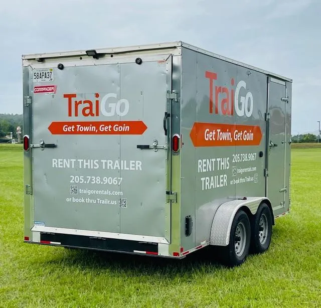 14' Enclosed Trailer thumbnail 4